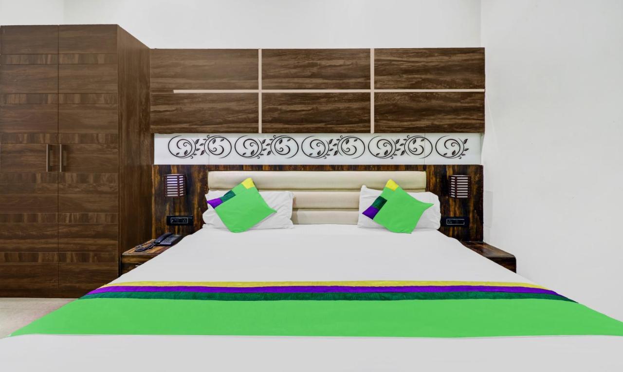 Itsy Hotels Anjali Mahal, 500 Mtrs From Mathura Railway Station Luaran gambar
