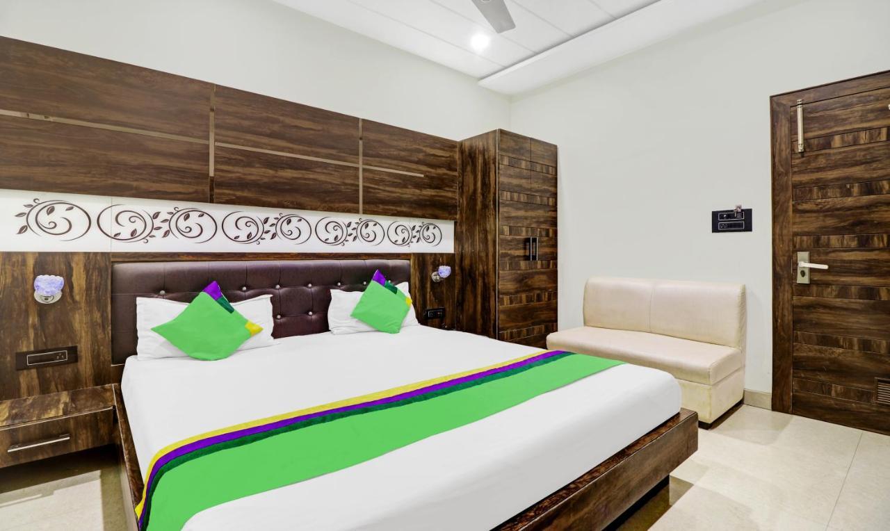 Itsy Hotels Anjali Mahal, 500 Mtrs From Mathura Railway Station Luaran gambar