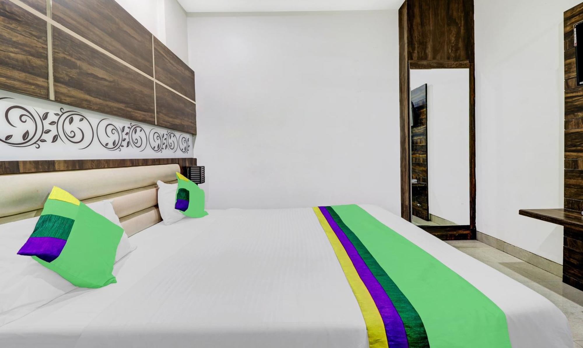 Itsy Hotels Anjali Mahal, 500 Mtrs From Mathura Railway Station Luaran gambar