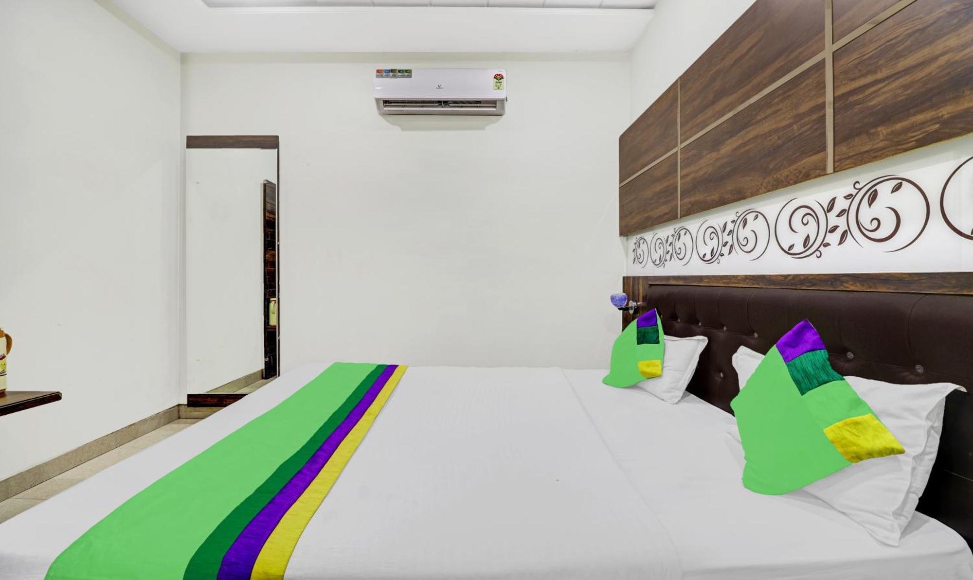 Itsy Hotels Anjali Mahal, 500 Mtrs From Mathura Railway Station Luaran gambar